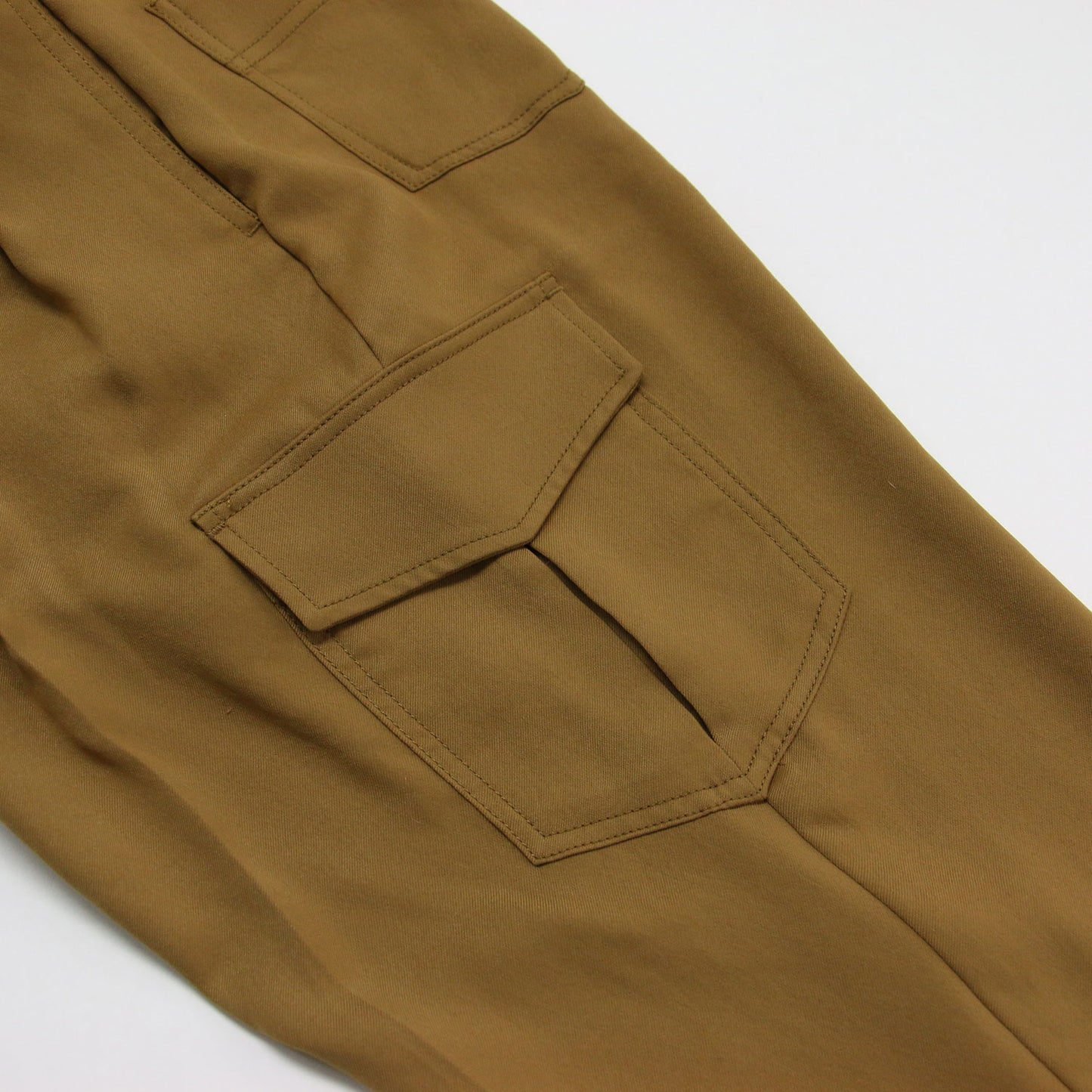 タック カーゴパンツ / テーパード ドレープ サイドポケット