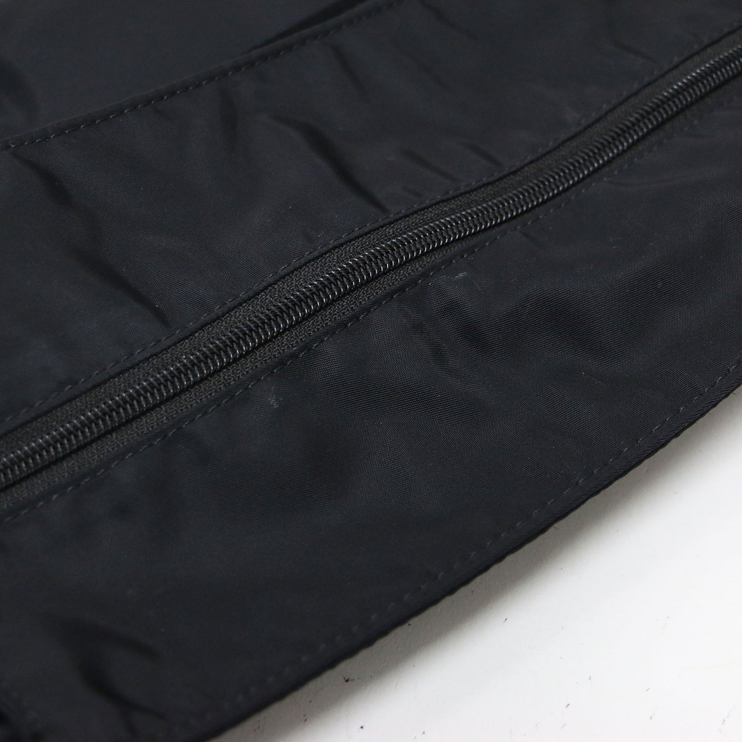 24秋冬 バスク ビッグ トートバッグ / BASQUE ショルダーバッグ 肩掛け ロゴテープ ナイロン