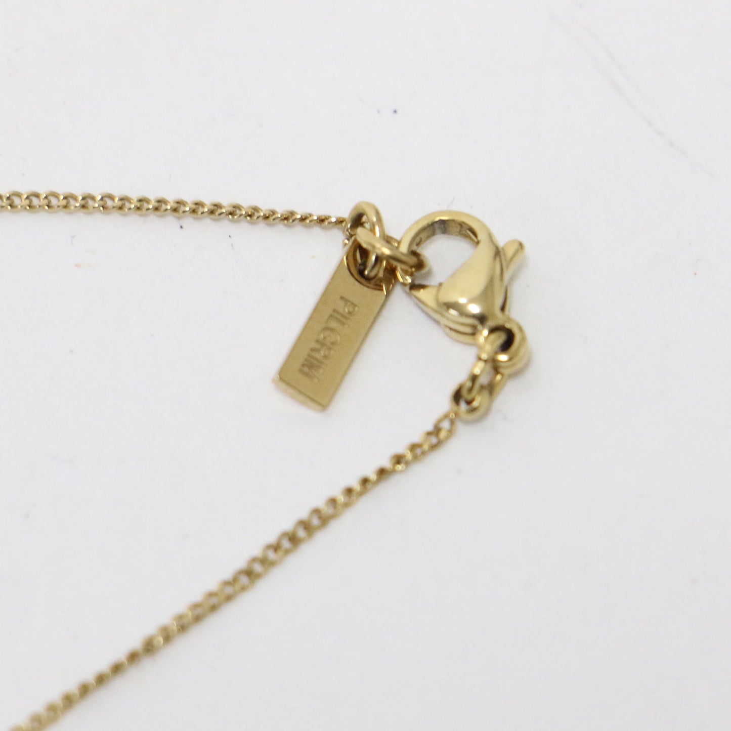 24秋冬 PILGRIM LOVE RECYCLED ネックレス / ペンダント ロゴモチーフ チェーン