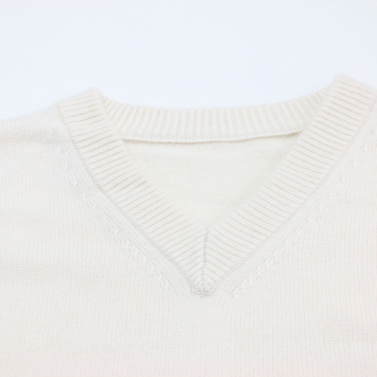25秋冬 CASHY OVER Vネック プルオーバー / ニット 長袖 オーバーサイズ カシミヤ