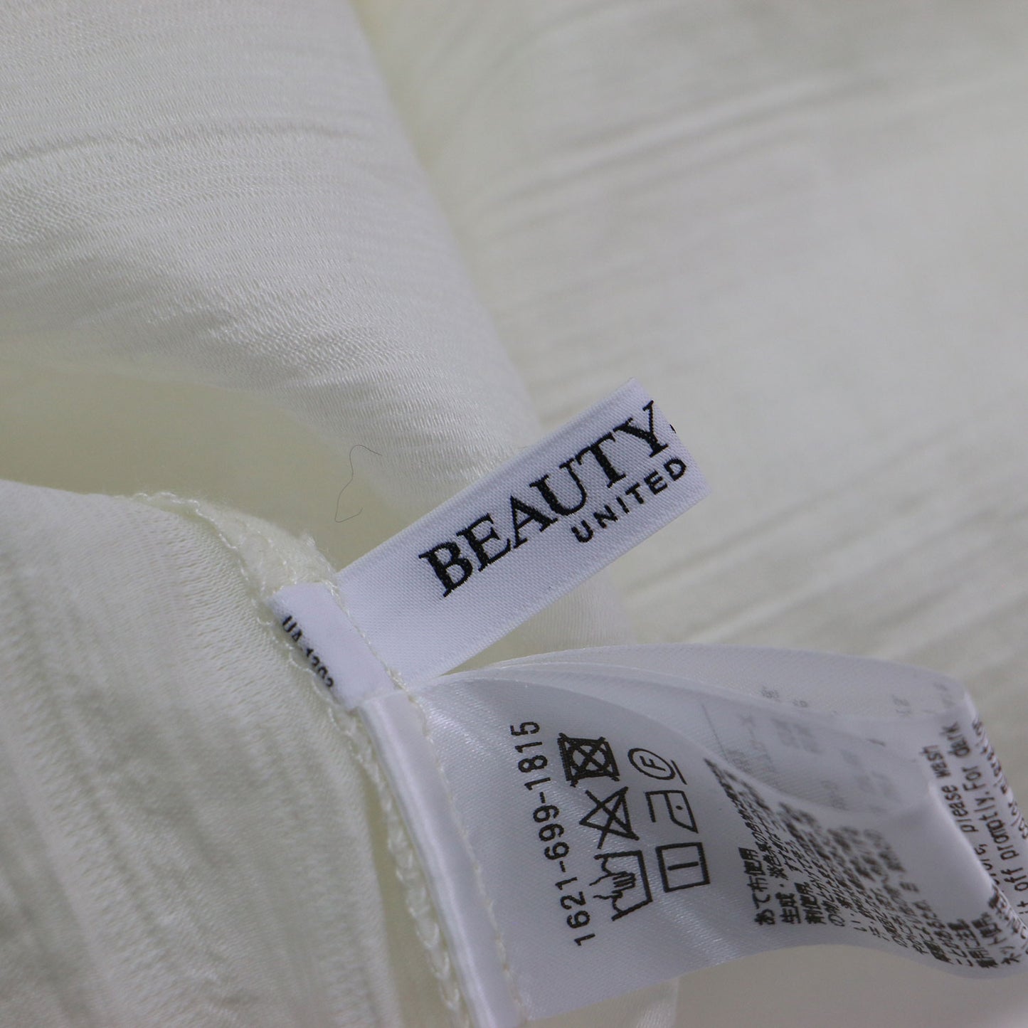 ピンタック ドルマンスリーブ ブラウス / シャツ 長袖 クルーネック ボリュームスリーブ