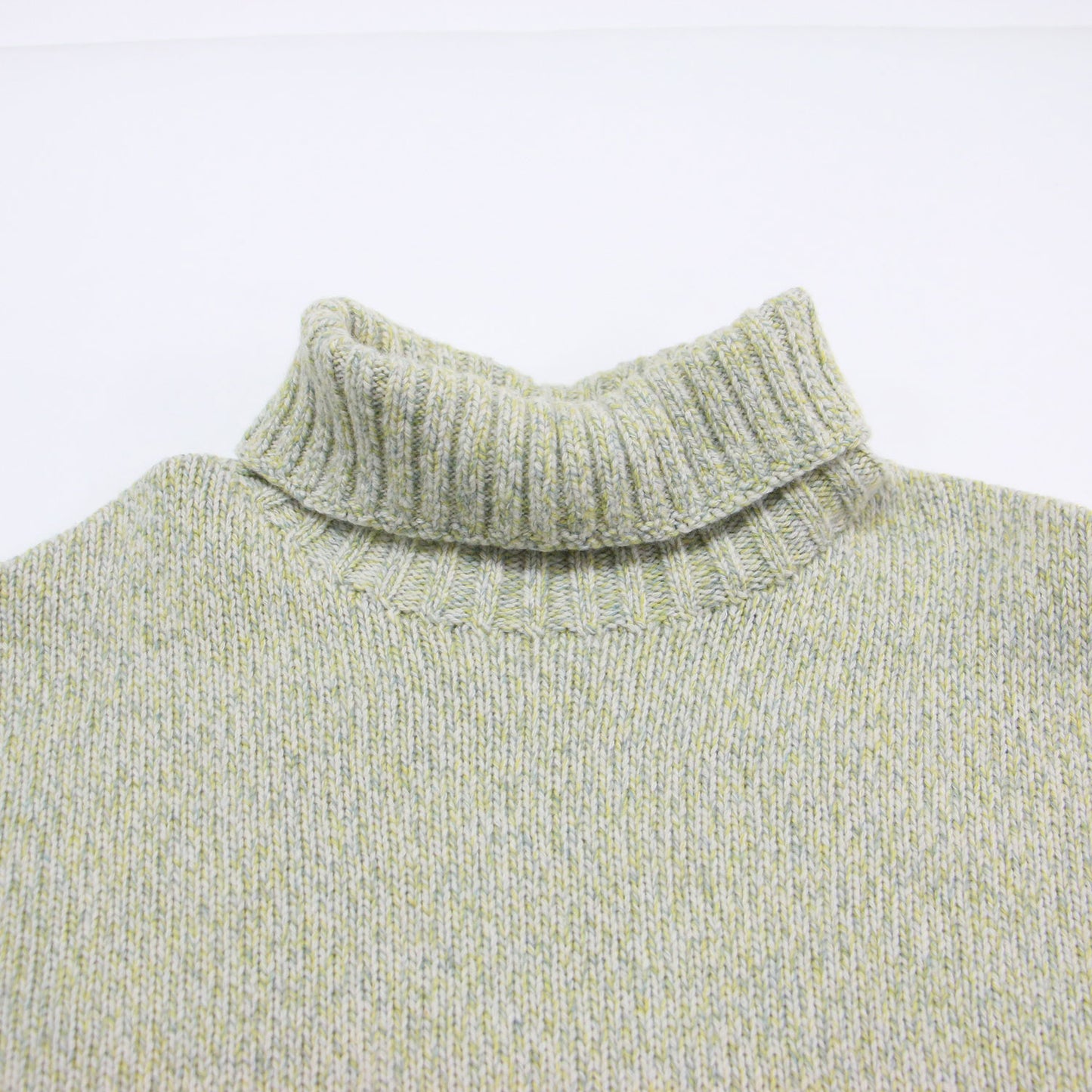 21秋冬 ジーロンラムズウール タートルネック プルオーバー / ニット ドロップショルダー コンパクト リブ スリット