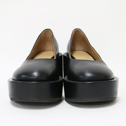 レザー プラットフォーム パンプス / チャンキーヒール ラウンドトゥ ボリュームソール