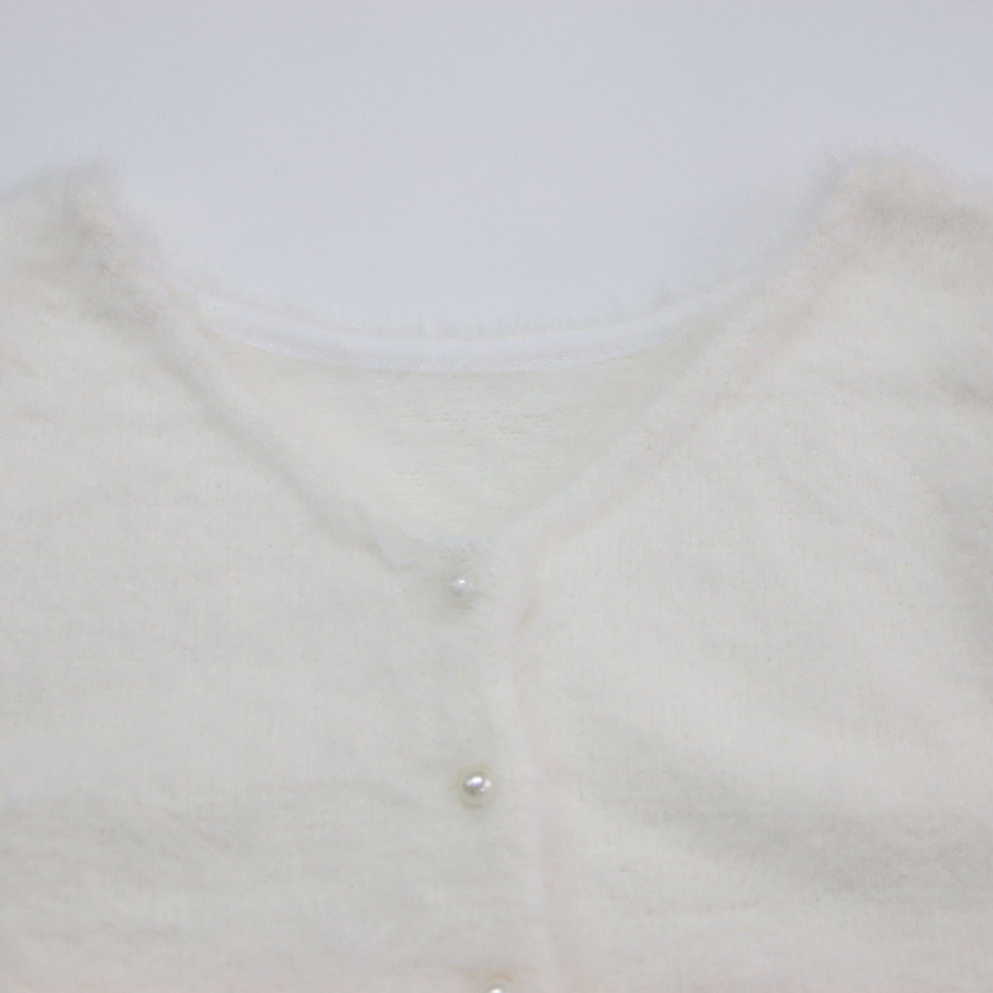 パールボタン フェザー Vネック カーディガン / ニット 長袖 2WAY ドロップショルダー コンパクト