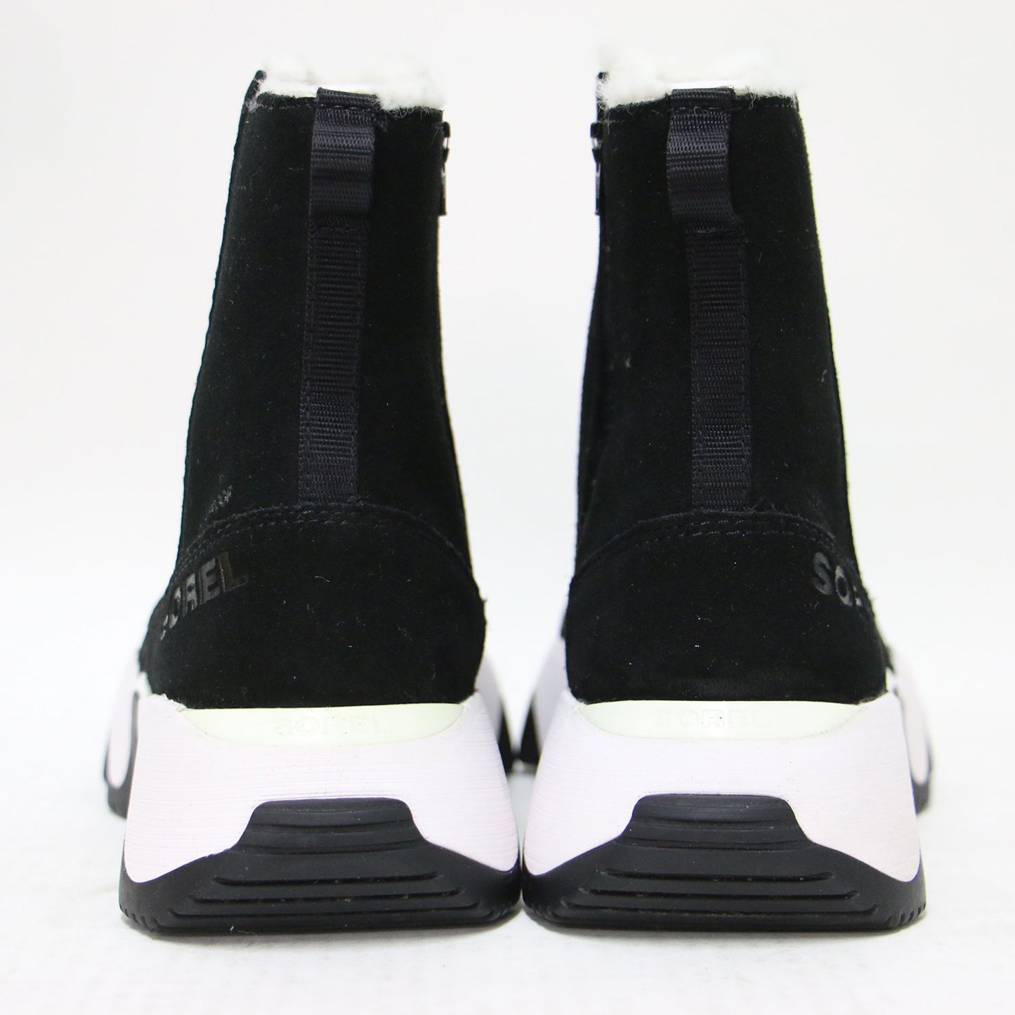 キネティックインパクト ショートブーツ / スニーカー ラウンドトゥ 厚底 スエード ウォータープルーフ