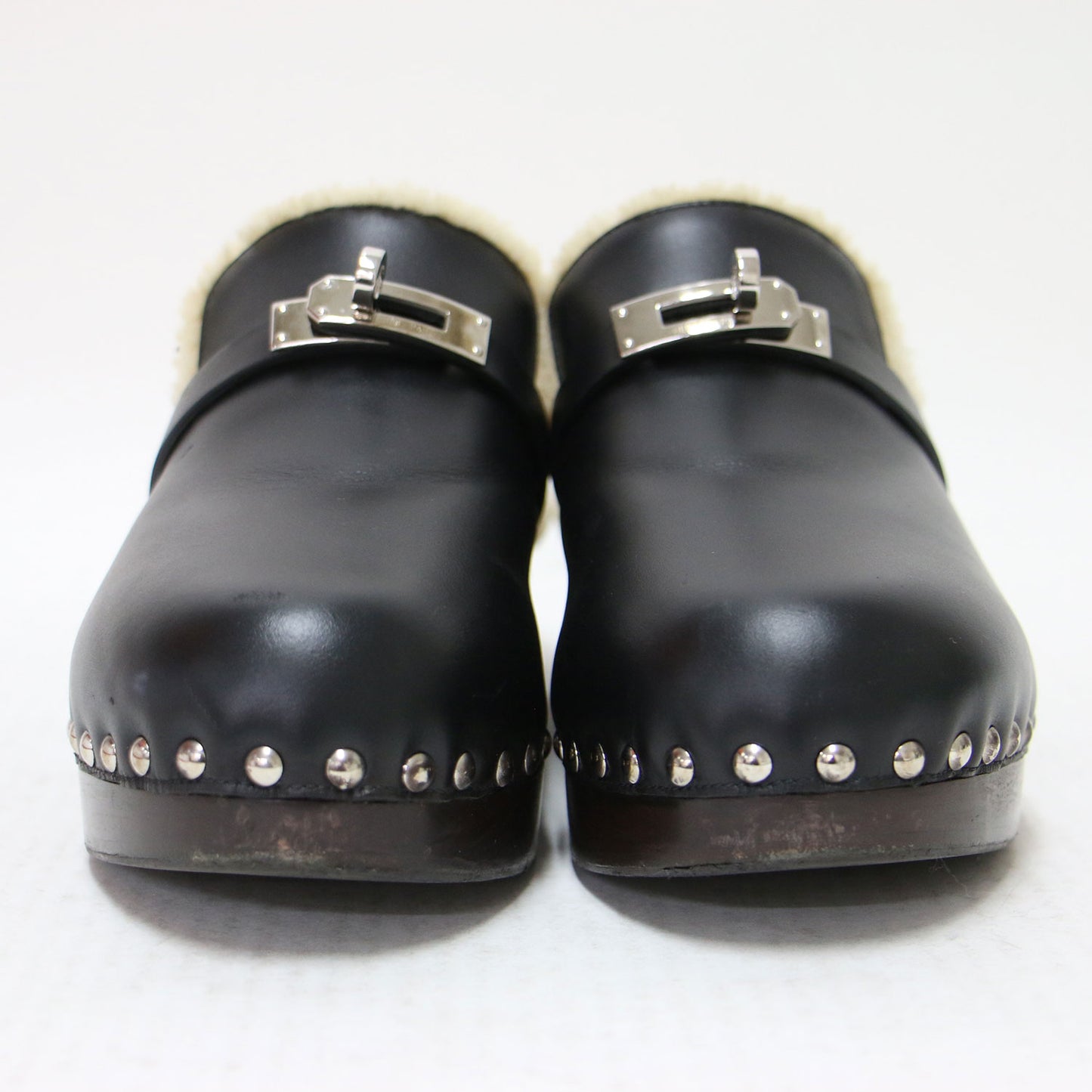 カルロッタ ムートン サンダル / CARLOTTA サボ ウッドソール バックル ボア レザー