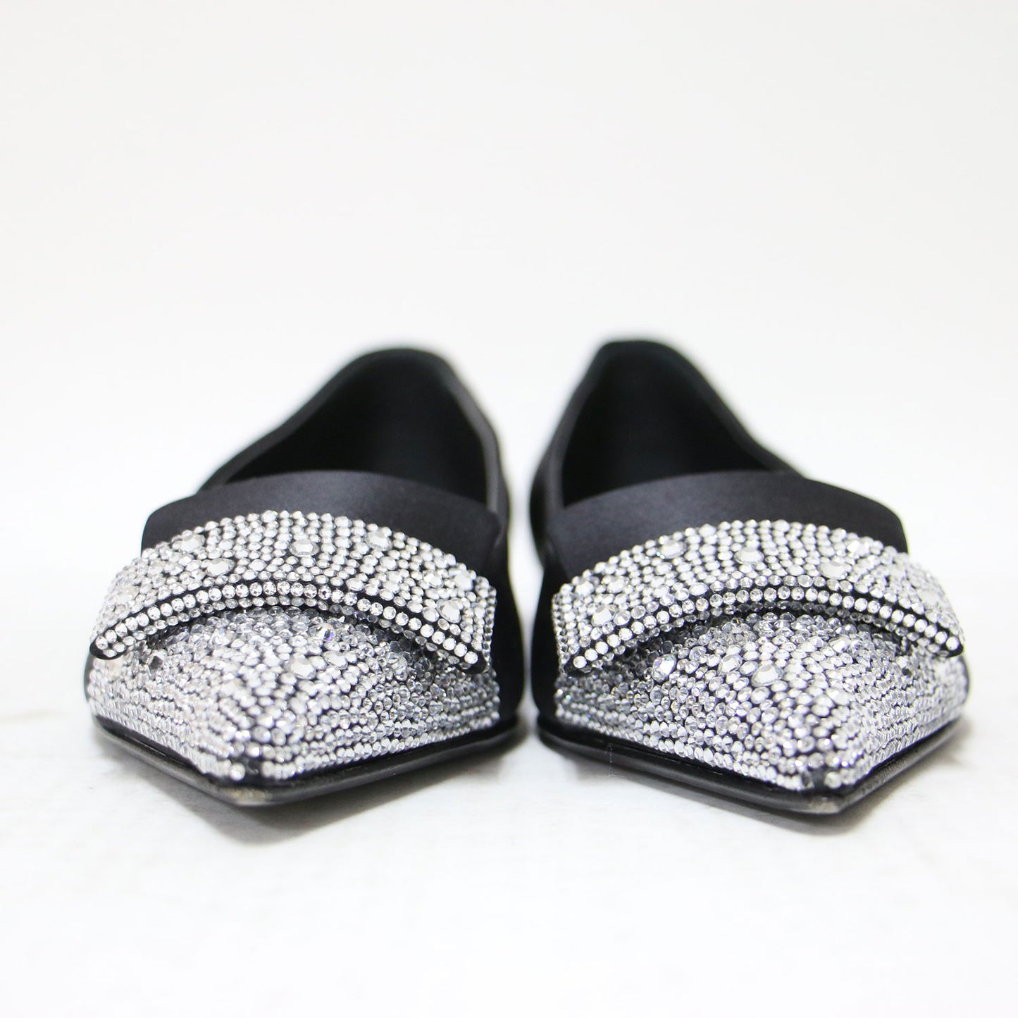 SR1 ビジュー付き フラット パンプス / シューズ ポインテッドトゥ サテン