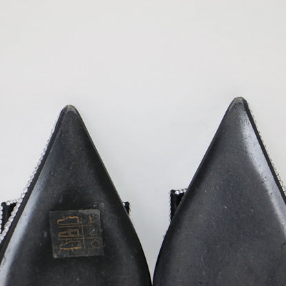 SR1 ビジュー付き フラット パンプス / シューズ ポインテッドトゥ サテン