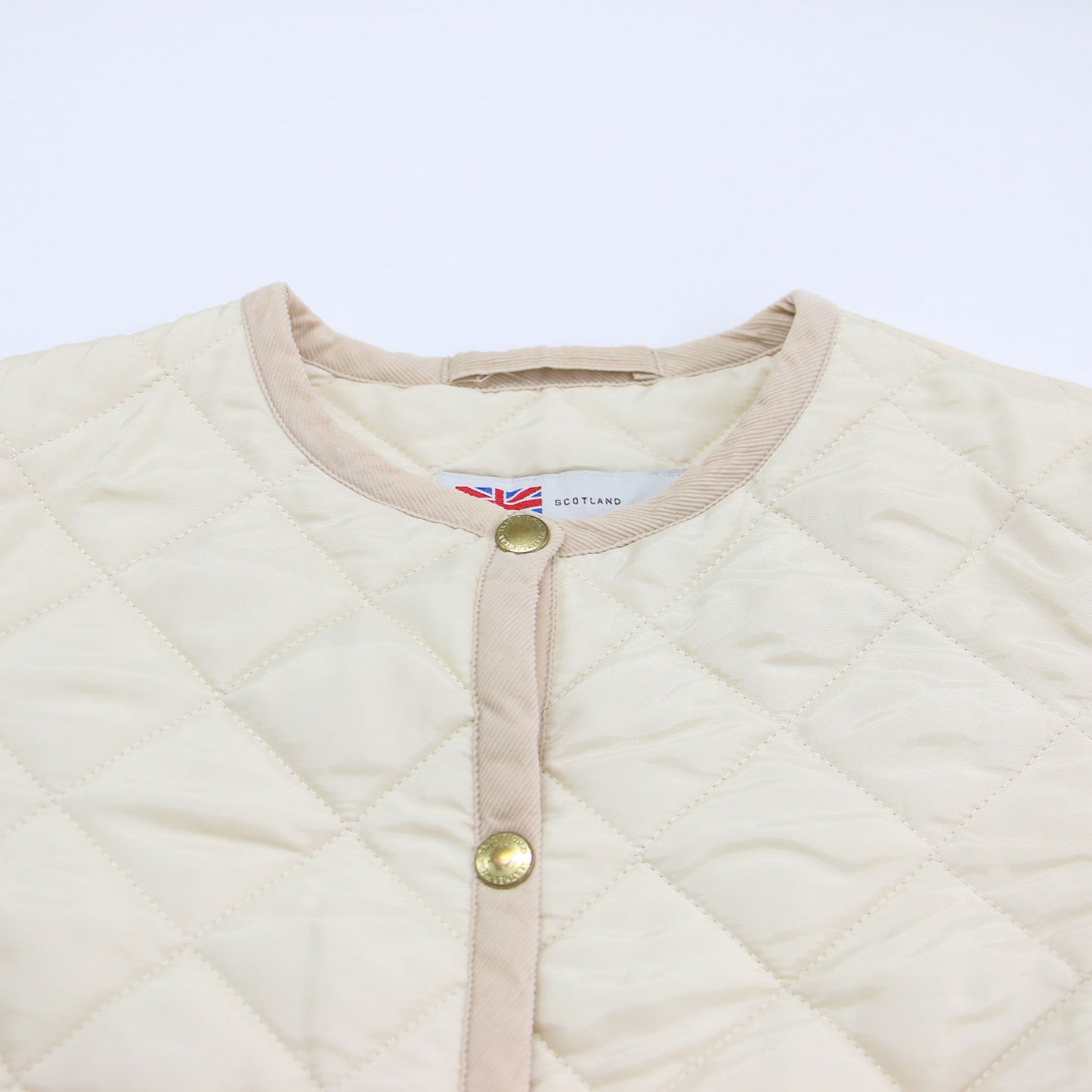 × NOLLYS 別注 アークリー ロング キルティングコート / ARKLEY LONG 長袖 ノーカラー ミディ丈 メタルボタン 撥水加工