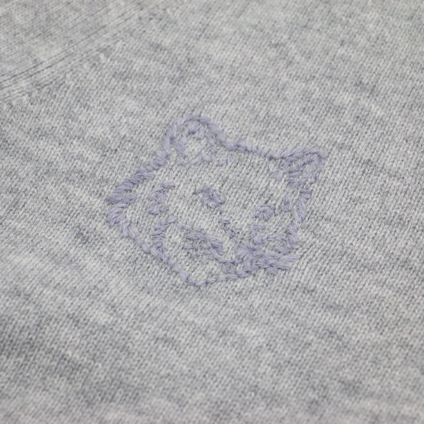 24秋冬 アニマル刺繍 カーディガン / Bold Fox Head Embroidered Cropped Cardigan Vネック 長袖 ボタンダウン カシミヤ ウール ミドルゲージ