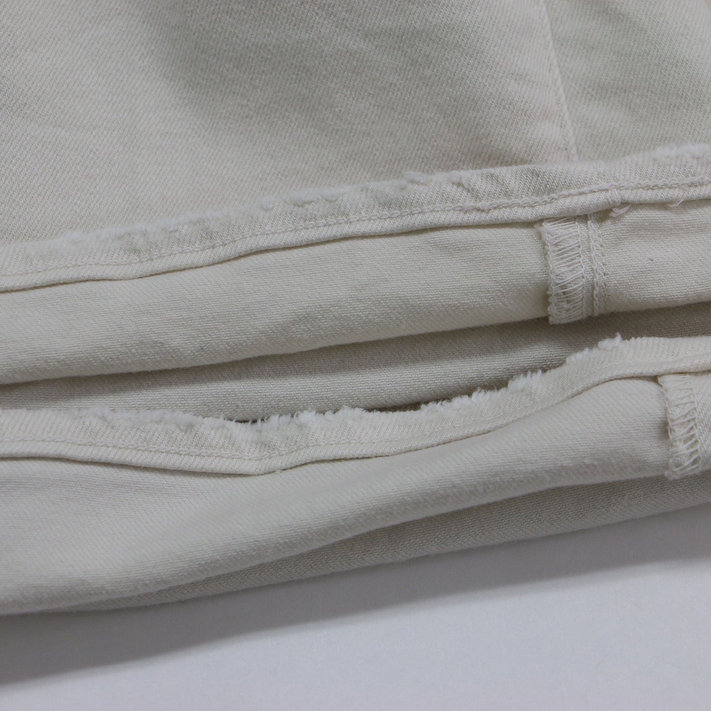 × martinique 別注 35th Anniversary ワイド グレイッシュホワイト デニム / Wide Grayish White パンツ フルレングス クロップド丈