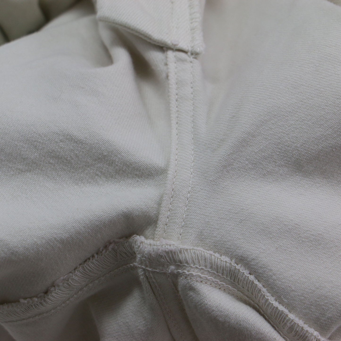 × martinique 別注 35th Anniversary ワイド グレイッシュホワイト デニム / Wide Grayish White パンツ フルレングス クロップド丈