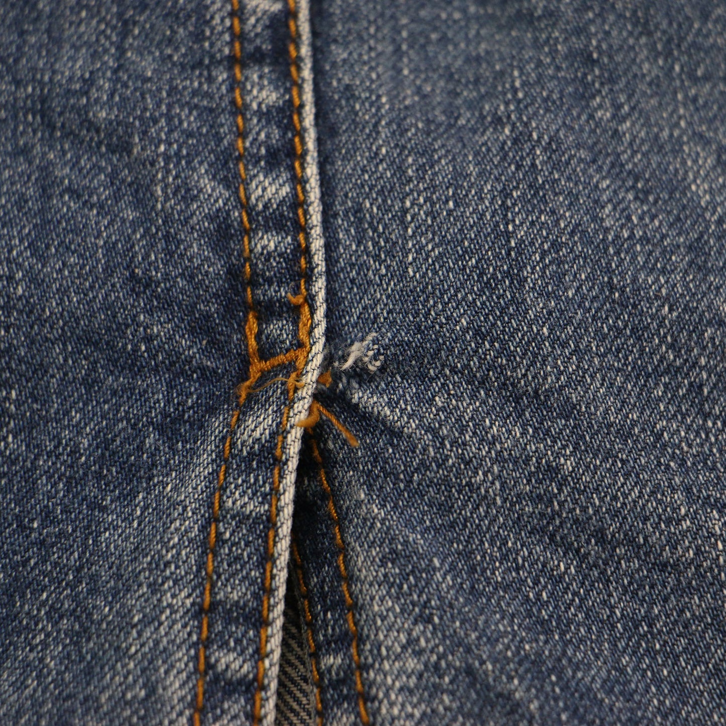 カーゴポケット デニム スカート / ミディ丈 膝下丈 Aライン ベルト付き フラップポケット スリット カットオフ フリンジ アンリブド加工