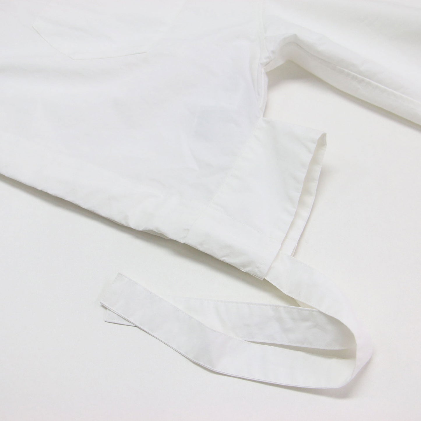 25春夏 メタル カラー シャツ / METAL COLLAR SHIRT クロップド丈 長袖 コットン