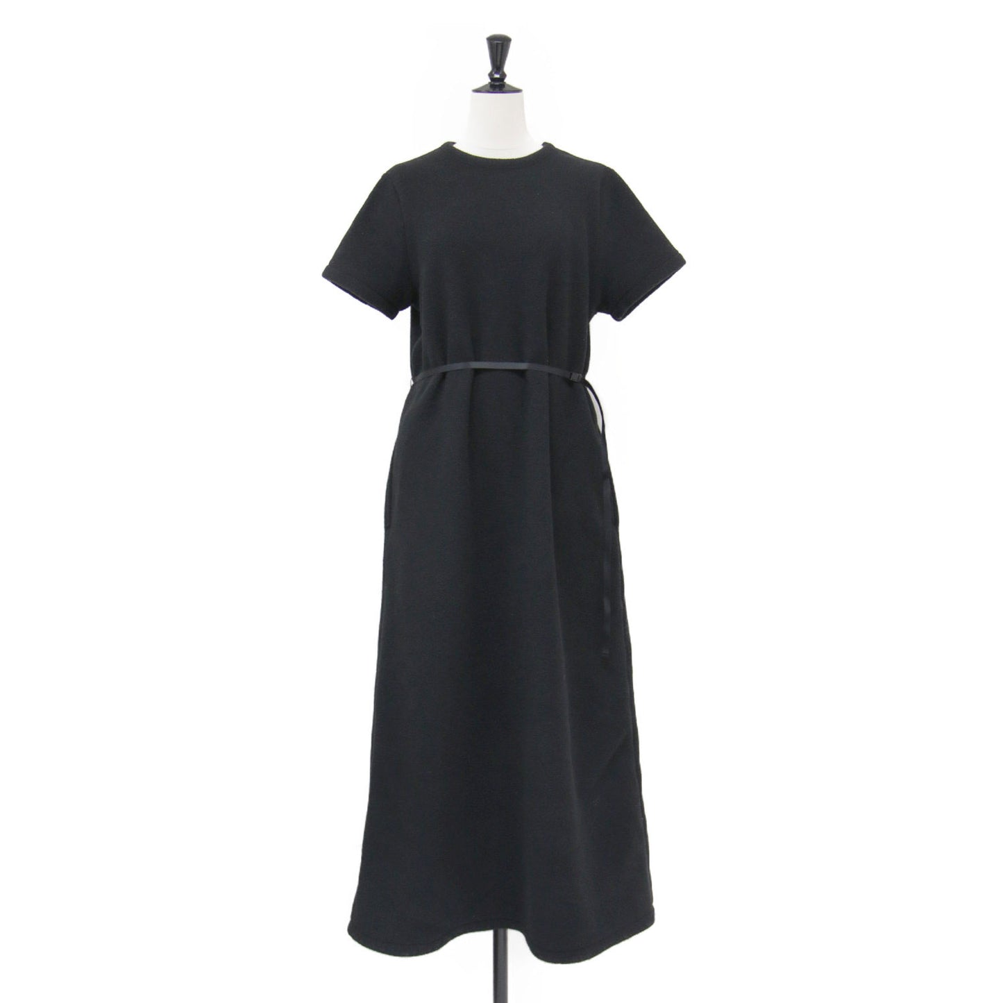 26春夏 ベルト付き マキシ フリース ワンピース / MAXI-LENGTH FLEECE DRESS WITH A BELT 半袖 クルーネック