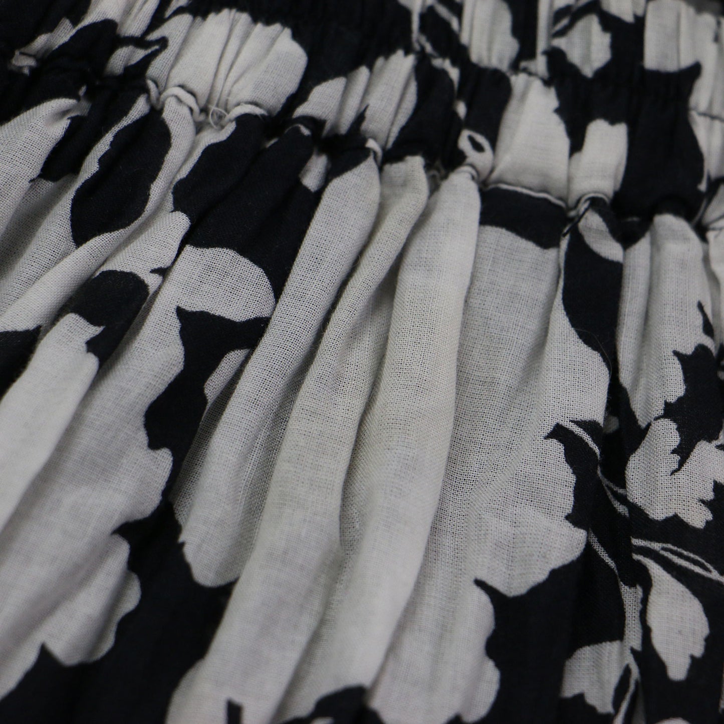 22春夏 月影のスカート / ロング ティアード ギャザー 花柄 フラワープリント コットン