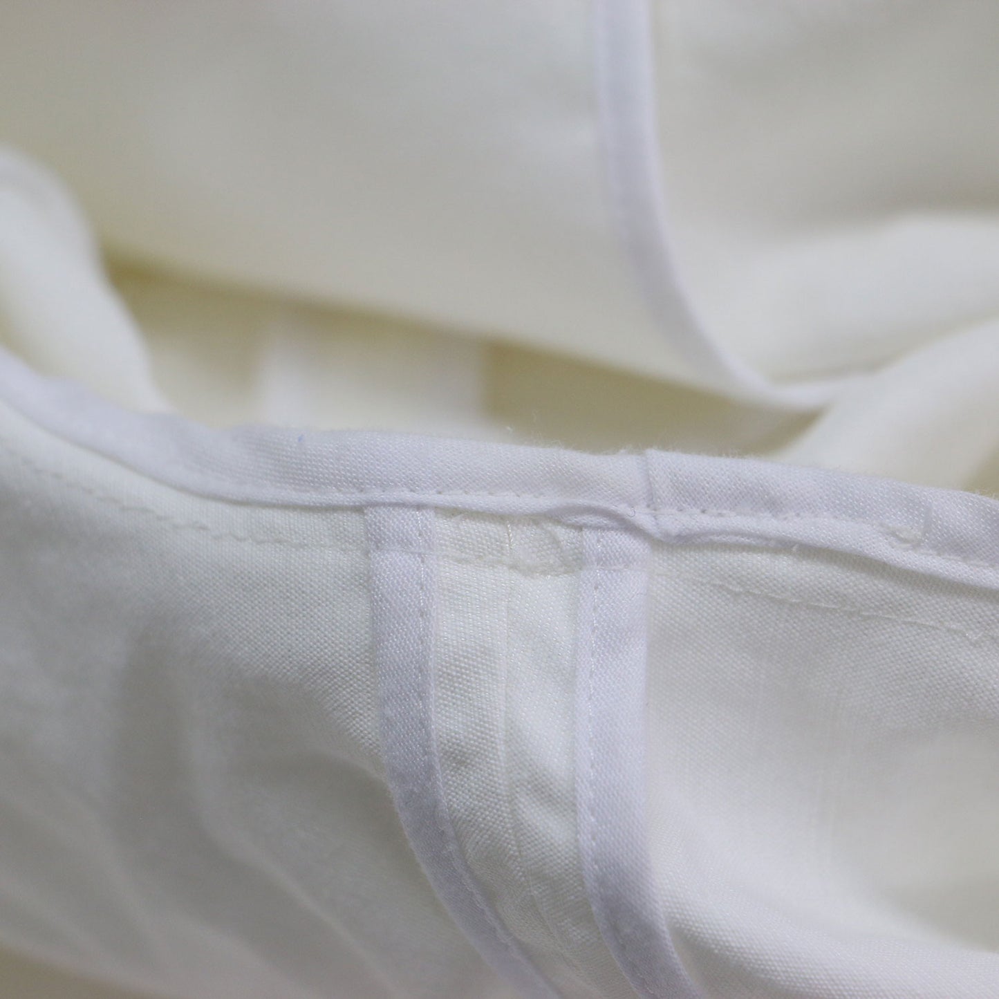 25春夏 フレア ノーカラー ジャケット / Lush Linen Khloe Jacket 羽織り ラウンドネック 九分袖 ドロップショルダー ボリュームスリーブ リネン ストレッチ