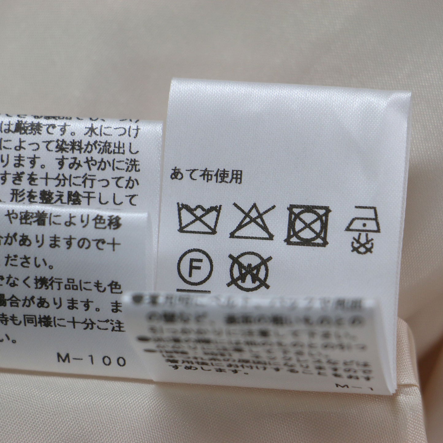 25春夏 大胆ローズプリントドレス / ワンピース 半袖 クルーネック 膝丈 フレア リボン タック