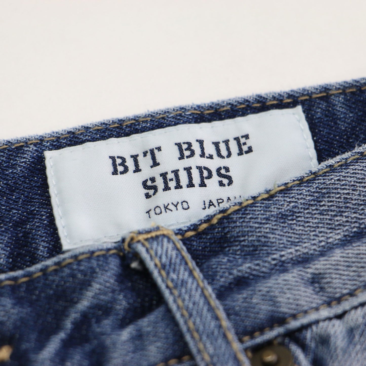 × SHIPS 別注 25秋冬 デニム バミューダ ショーツ / ハーフパンツ ワイド Aライン コットン