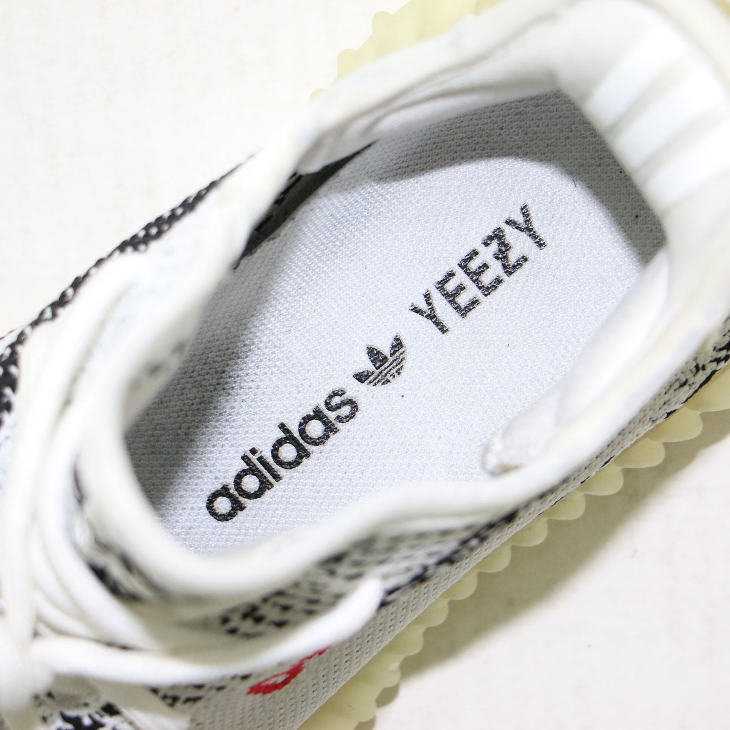 YEEZY Boost 350 V2 Zebra CP9654 / イージー ブースト ゼブラ ニット ローカット レースアップ スニーカー