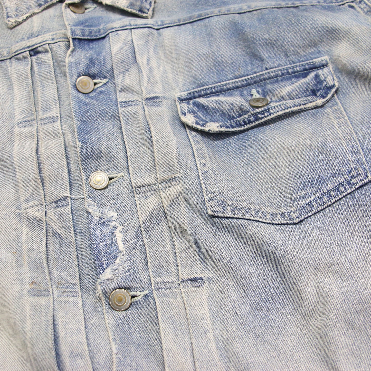 オーバーサイズ ダメージ デニム ジャケット / CLASSIC DENIM JACKET Gジャン ショート丈 コットン