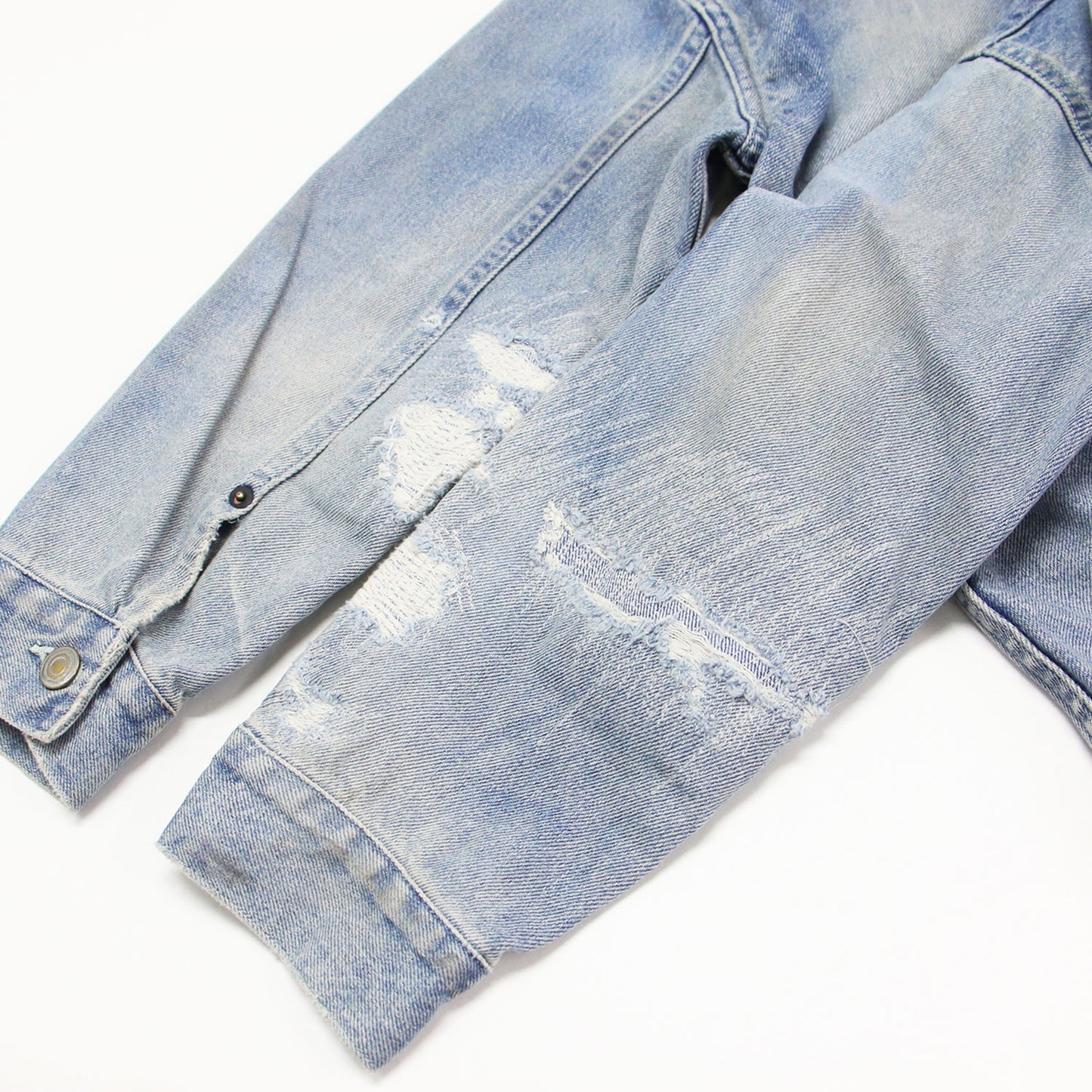 オーバーサイズ ダメージ デニム ジャケット / CLASSIC DENIM JACKET Gジャン ショート丈 コットン
