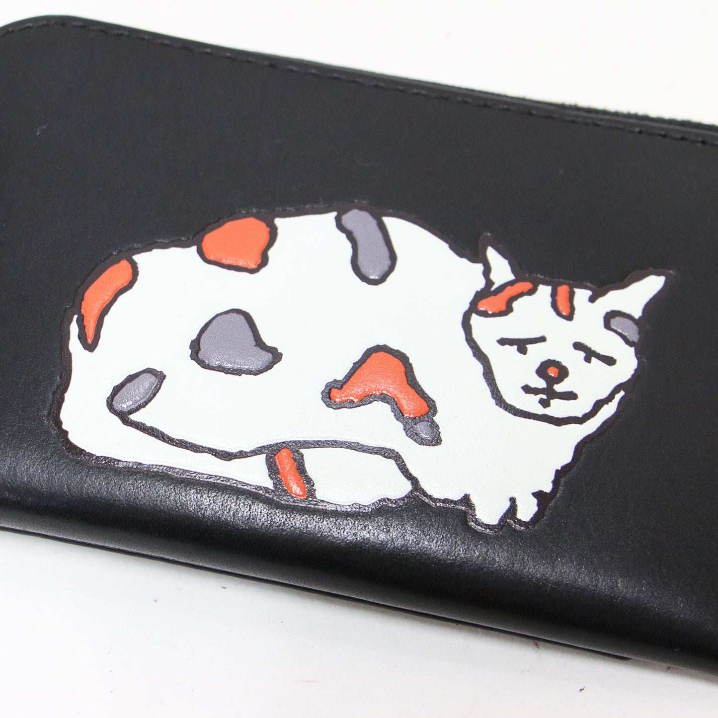 × KEN NAKAYAMA 26春夏 コラボミニウォレット / 折り財布 L字ファスナー 中山 剣 猫 プリント 牛革
