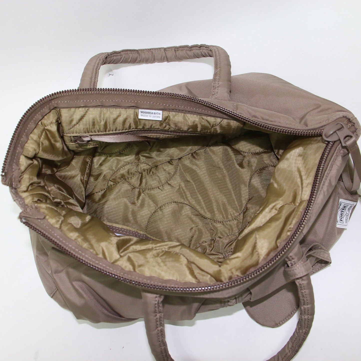 × HYKE ヘルメットバッグ S / ハンドバッグ 肩掛け 長方形 ナイロン