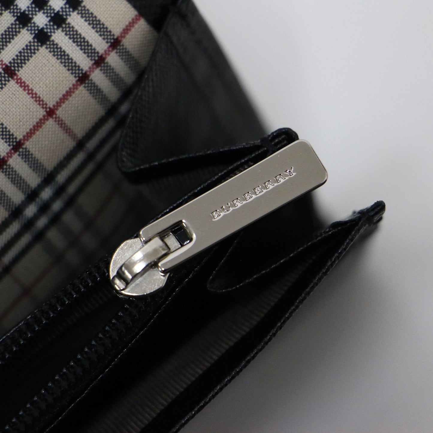 レザー フラップ ロングウォレット / 長財布 ノバチェック柄 ロゴ