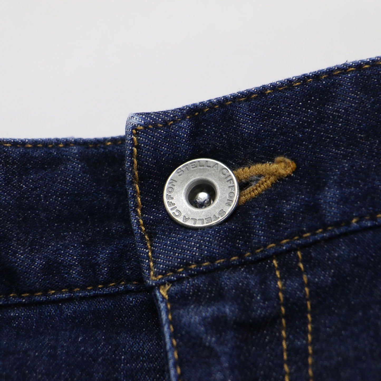 テーパード ハイウエスト デニムパンツ / タック ギャザー ストレッチ コットン