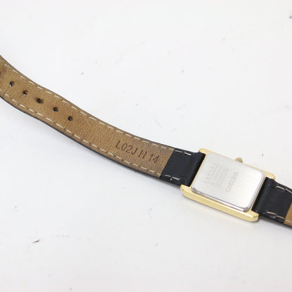 SEIKO SUP250 ソーラー 腕時計 / レクタンギュラー SOLAR