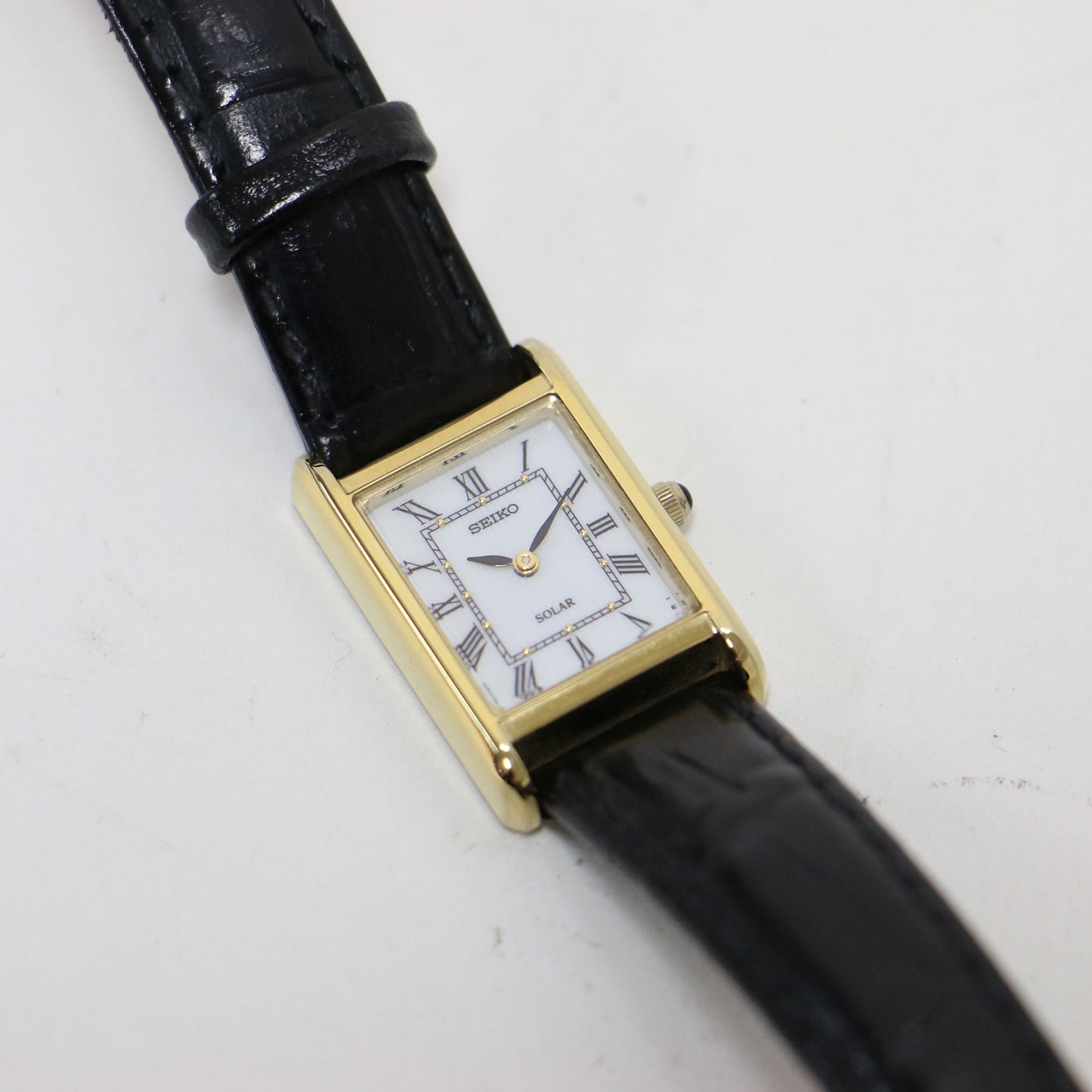 SEIKO SUP250 ソーラー 腕時計 / レクタンギュラー SOLAR