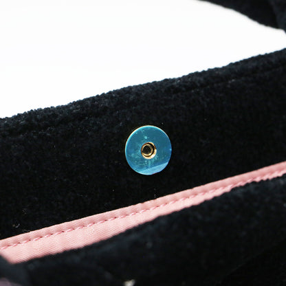 キルティング 刺繍 トートバッグ / ハンドバッグ メタルロゴ ダイヤ柄