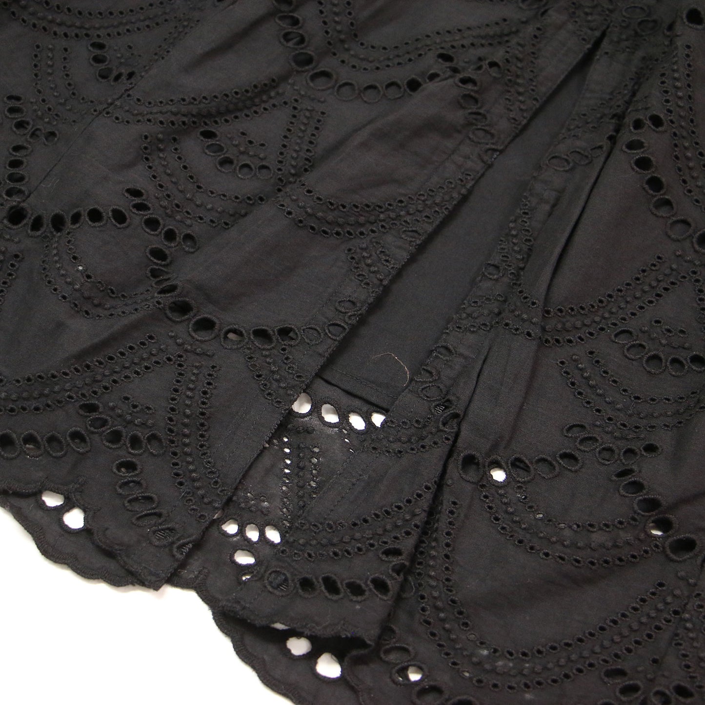 23春夏 コットン ドット ワンピース / COTTON VOILE DOT HEMLA DRESS ドレス ミモレ丈 スクエアネック 半袖 ボリュームスリーブ 凹凸 バックファスナー ウォッシャブル
