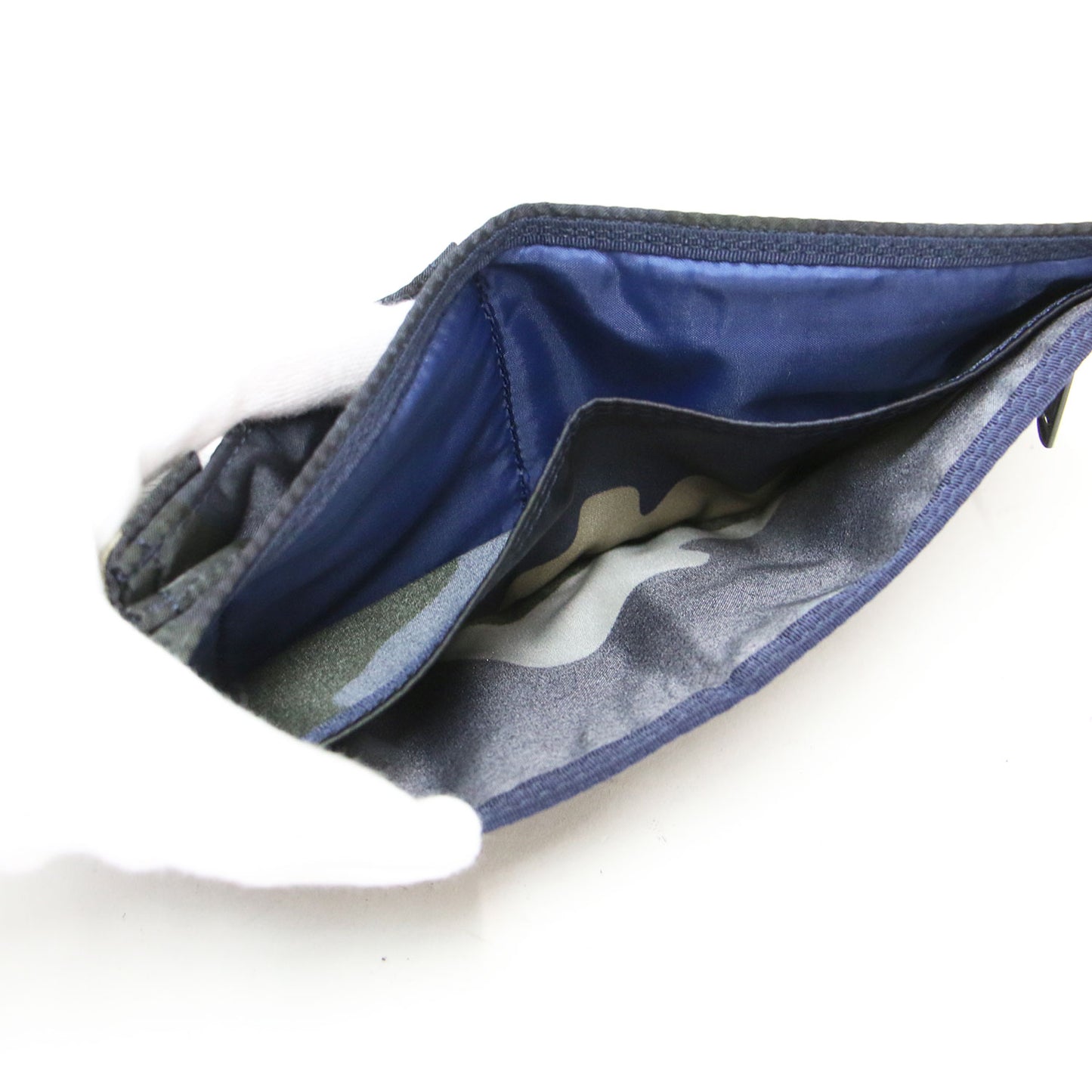 ナイロン カモフラージュ柄 二つ折り財布 / COUNTER SHADE WALLET 短財布 縦型 総柄
