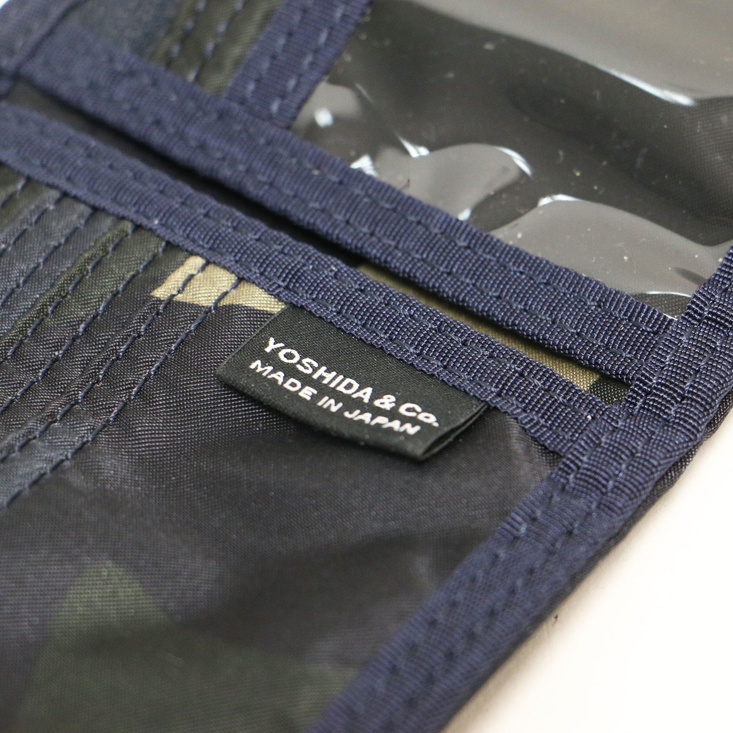 ナイロン カモフラージュ柄 二つ折り財布 / COUNTER SHADE WALLET 短財布 縦型 総柄