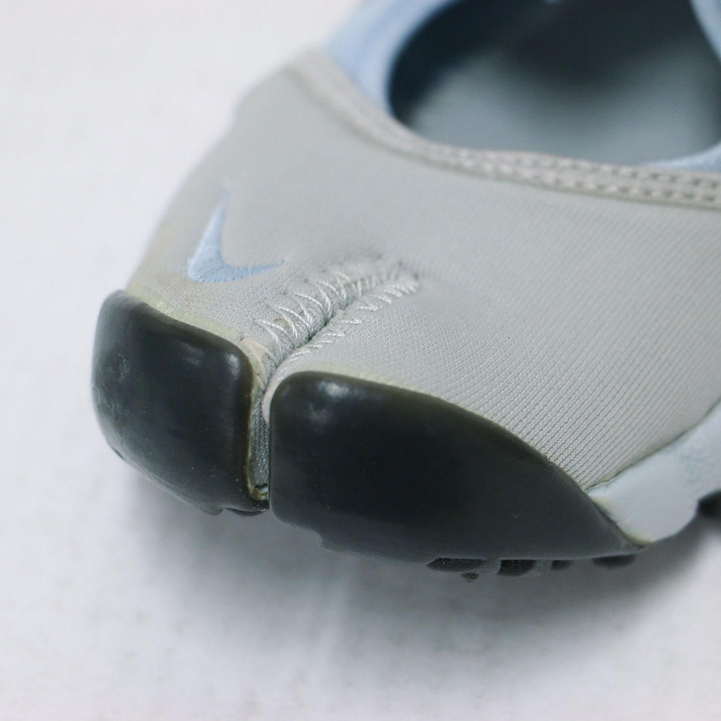 AIR RIFT B / エア リフト B ストラップ スニーカー サンダル