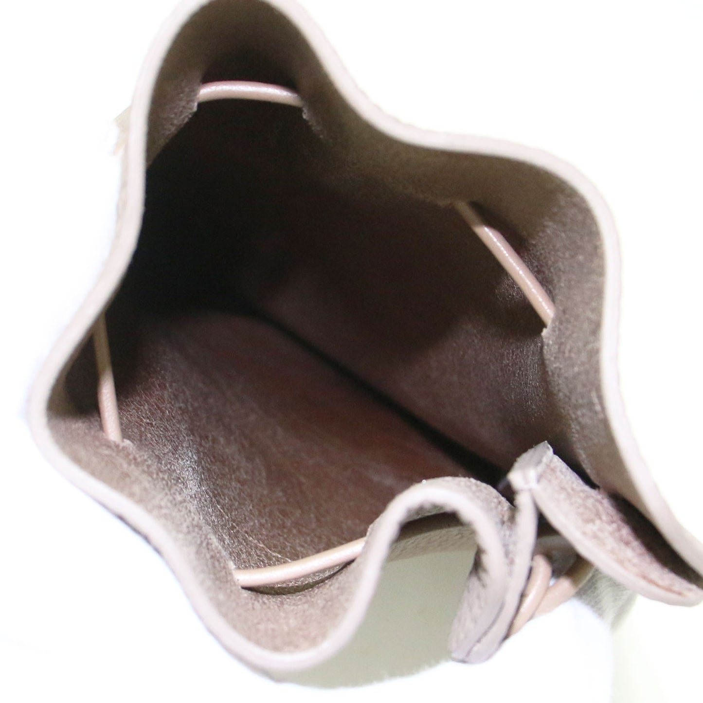 レザー 巾着 ポーチ / HERRIE KINCHAKU POUCH - PM ショルダーバッグ 肩掛け 斜め掛け