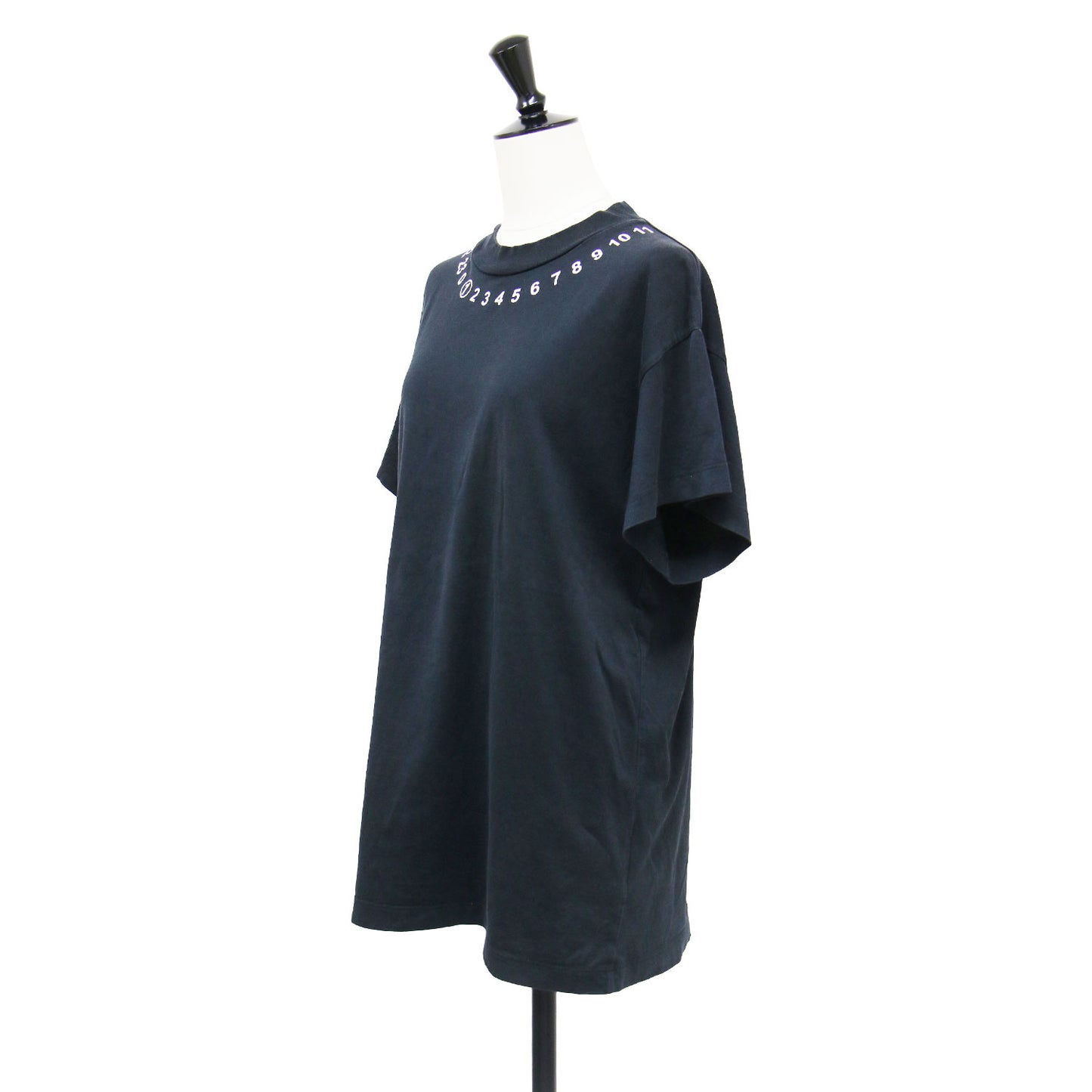 カレンダーグラフィック ロゴ 半袖Ｔシャツ S51GC0449 S22816 / カットソー ハーフスリーブ クルーネック ナンバー コットン