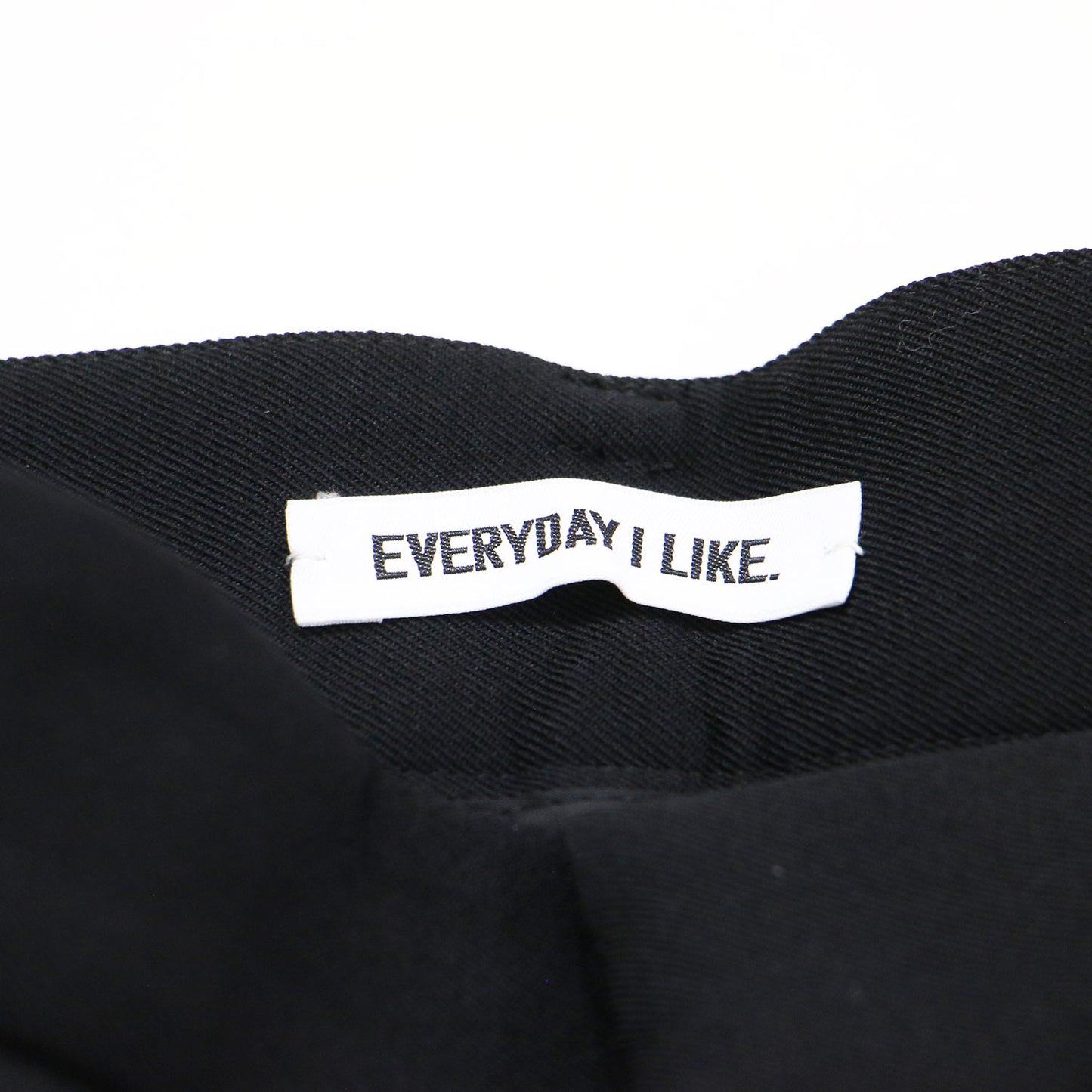 24秋冬 エッセンシャル クロップドパンツ / EVERYDAY I LIKE Essential Cropped セミフレア ストレッチ センタープレス ウール
