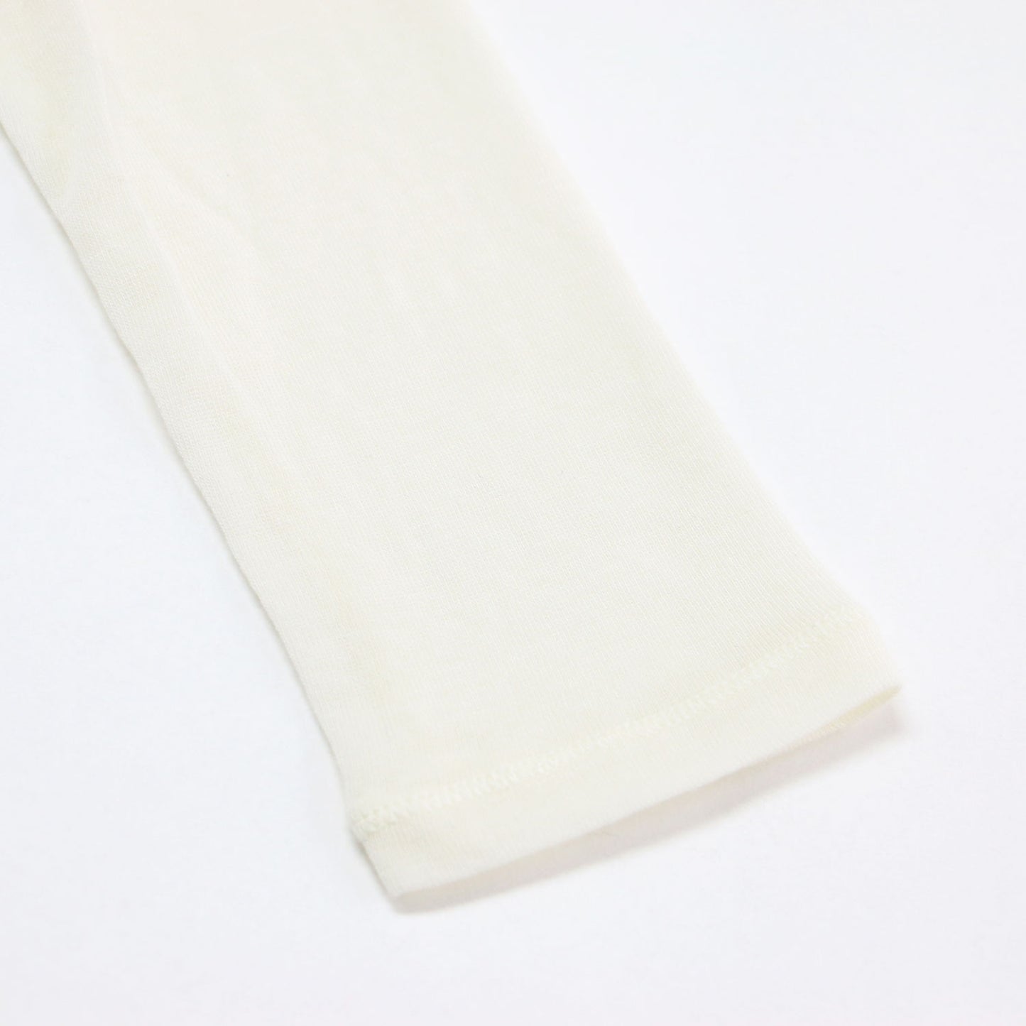 26年春夏 ヘンリーネック ソフト トップス / Henleyneck Soft Tops 長袖 クルーネック シアー
