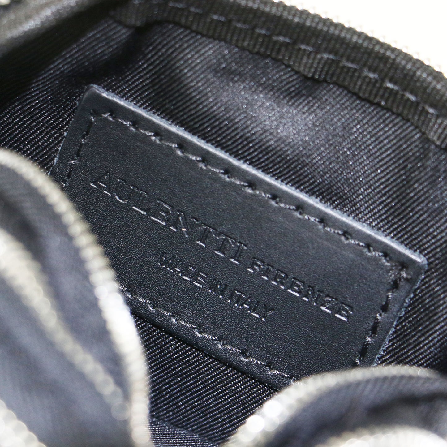 24春夏 チェーン マイクロ バッグ / chain Micro bag	ショルダーバッグ 斜め掛け 肩掛け レザー