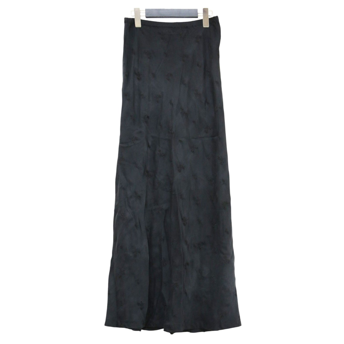 × Bshop 別注 26春夏 キュプラフラワーエンブロイダリースカート / ロング丈 Iライン ウエストゴム オーバーサイズ バックファスナー 刺繍 花柄 光沢 ウォッシャブル
