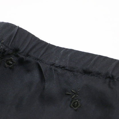 × Bshop 別注 26春夏 キュプラフラワーエンブロイダリースカート / ロング丈 Iライン ウエストゴム オーバーサイズ バックファスナー 刺繍 花柄 光沢 ウォッシャブル