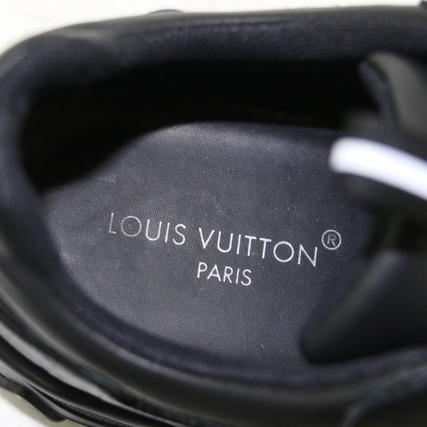24春夏 LV ラッシュ スニーカー / シューズ ローカット レースアップ 異素材 モノグラム ブランドマーク ロゴパーツ スエード レザー