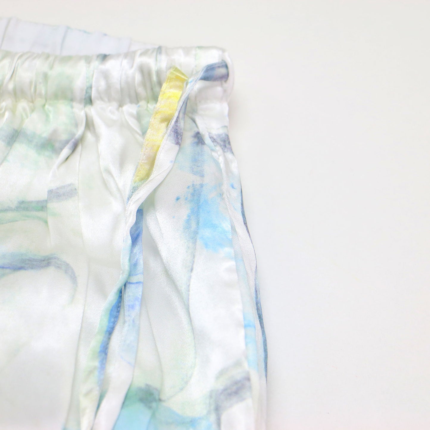 26春夏 ドローストリング ワイド パンツ 300JS231-1501 / DRAWSTRING WIDE-PANTS イージーパンツ 総柄 プリント