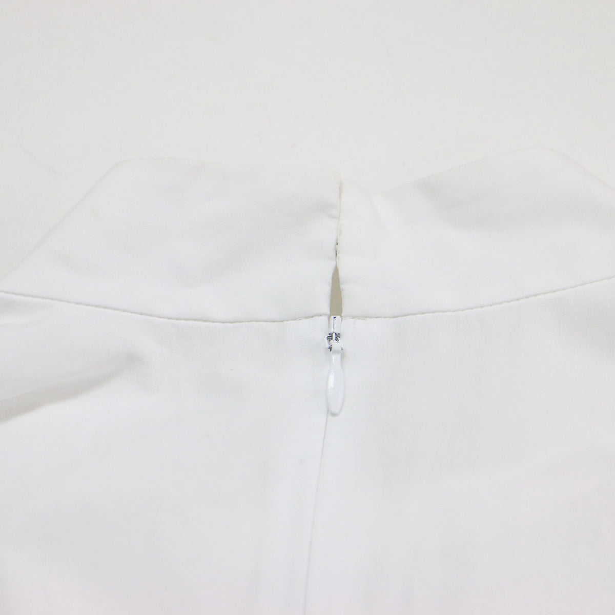 26春夏 ソフトコットン ハイネック ワイドプルオーバー / Soft COTTON P.O 300JS230-0091 / ブラウス 長袖 チュニック丈 ドロップショルダー バックファスナー コットン