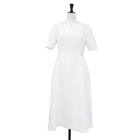 24春夏 ハーフスリーブ ポンチ ワンピース / ドレス 半袖 ミモレ丈 ロング丈 ボートネック ランタンシルエット フレア ストレッチ ウォッシャブル