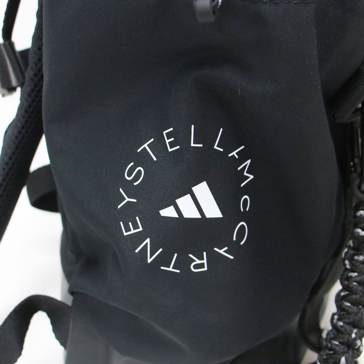 by STELLA McCARTNEY バックパック / ASMC BACKPACK リュック ロゴ チャーム
