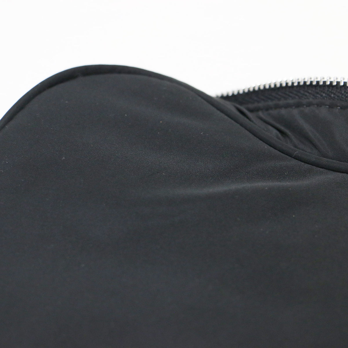 × HELLO KITTY 26春夏 リボンチェーンバッグ / ショルダーバッグ ミニ クロスボディ ポシェット 2way アイコンリボン キルティング